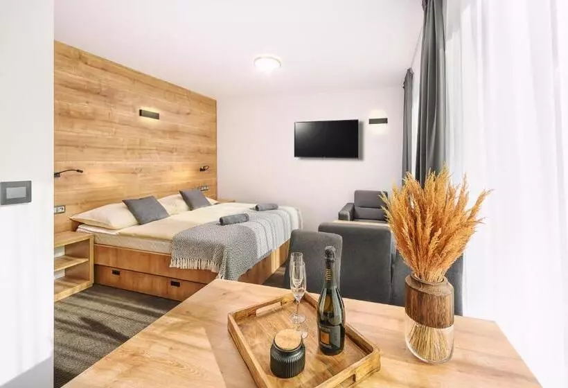 پانسیون Resort Lucky Jasna