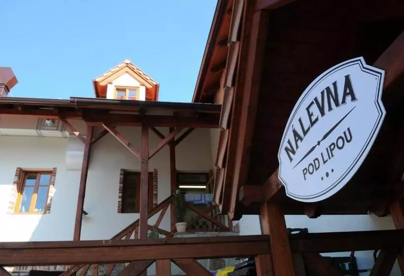 Majatalo Starý Svět