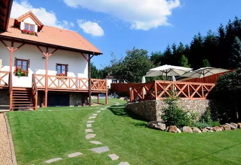 Majatalo Starý Svět