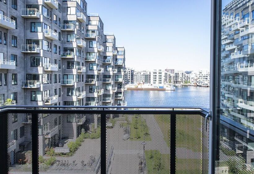 Otel The Pier Apartments By Daniel&jacob S