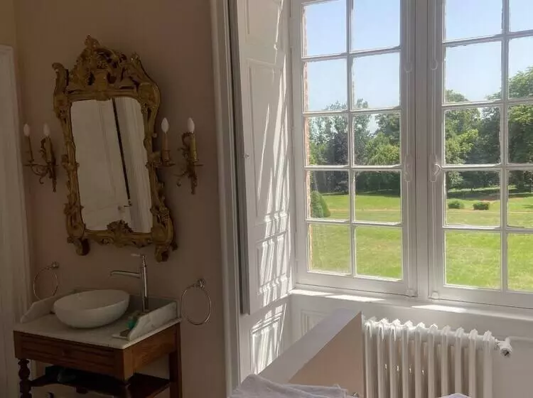 هتل 24h Le Mans Château De Lauresse Chambres D Hôtes Luxe