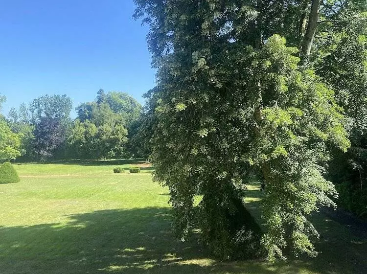 هتل 24h Le Mans Château De Lauresse Chambres D Hôtes Luxe