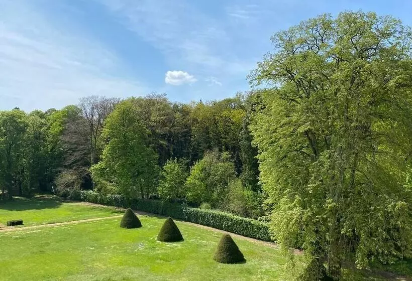 هتل 24h Le Mans Château De Lauresse Chambres D Hôtes Luxe