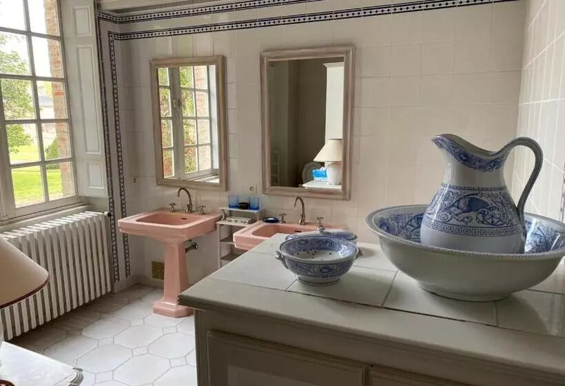 هتل 24h Le Mans Château De Lauresse Chambres D Hôtes Luxe