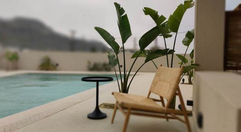 Kymani Boutique Hotel & Suites