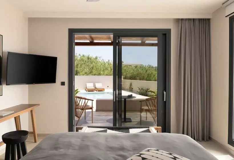 Kymani Boutique Hotel & Suites