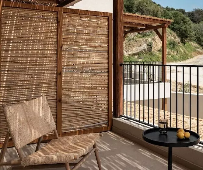 Kymani Boutique Hotel & Suites