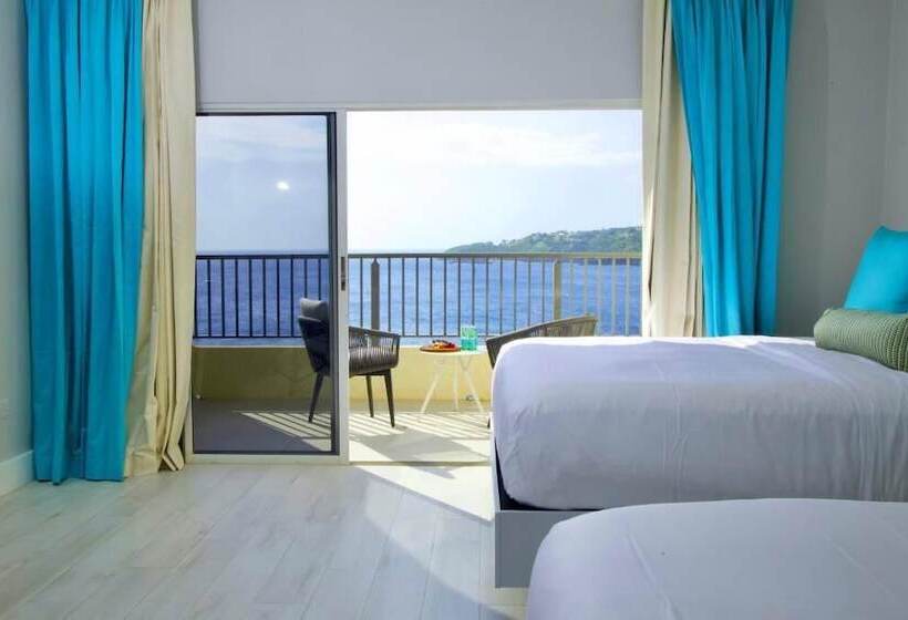 La Vue Boutique Hotel & Beach Club