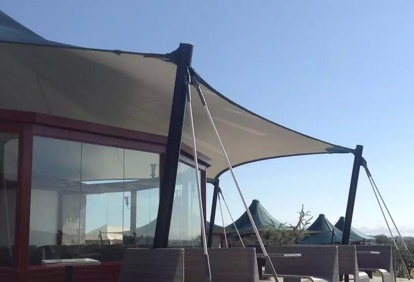 هتل Aa Lodge Masai Mara