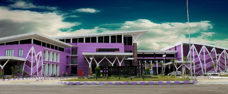 Hotel Kyriad Sadurengas Paser