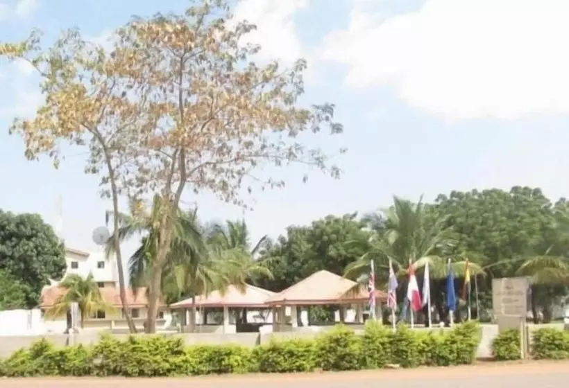 ホテル Luxury West