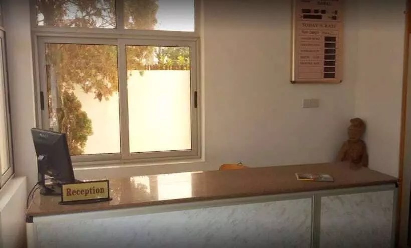 ホテル Luxury West