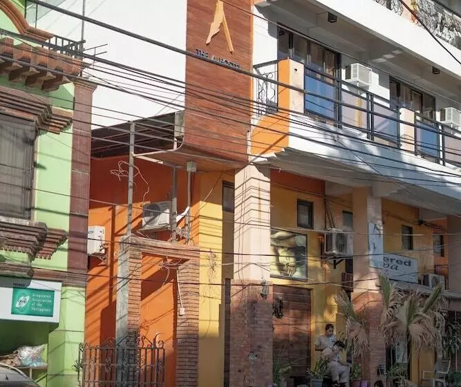 ホテル The A Hostel