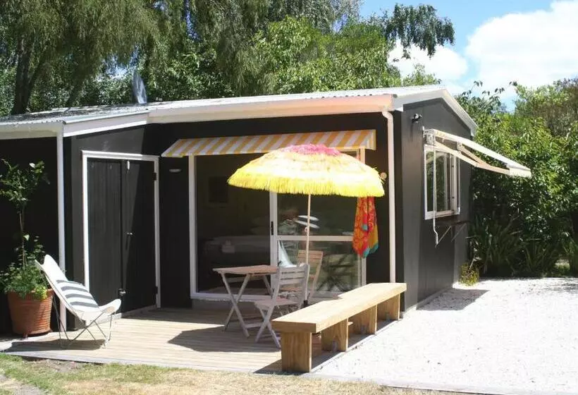 Hotelli Tongariro Adventures