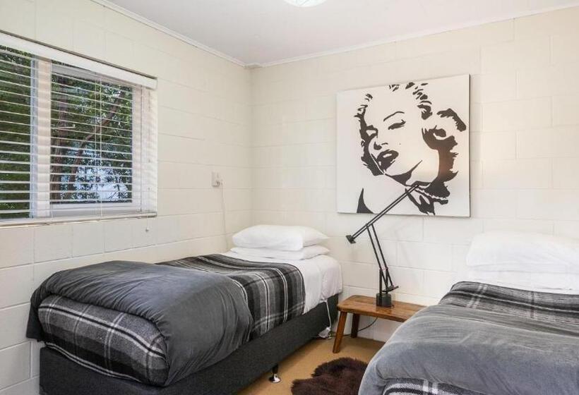 בית מלון כפרי Tongariro Adventures