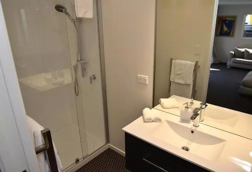 Hotelli Tongariro Adventures