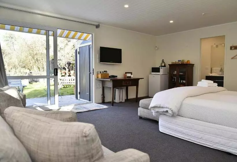 Hotelli Tongariro Adventures