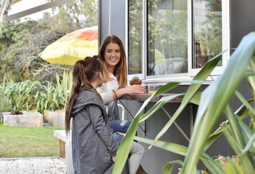 בית מלון כפרי Tongariro Adventures