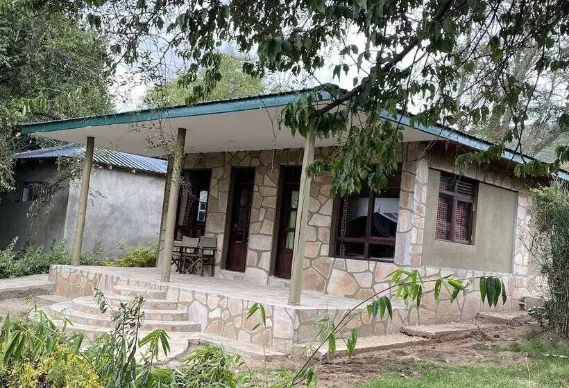 هتل Oldarpoi Mara Camp