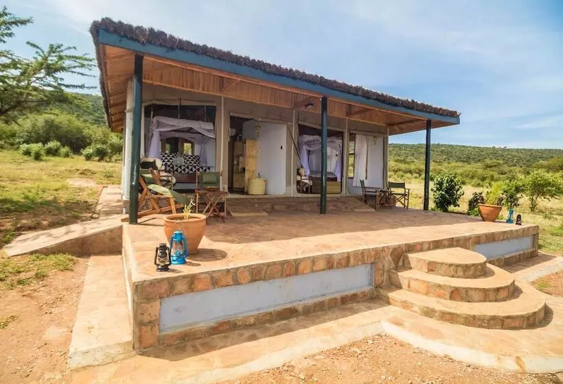 هتل Oldarpoi Mara Camp