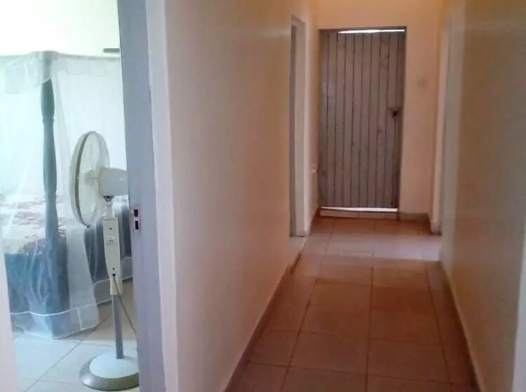 هتل Paulice Guest House