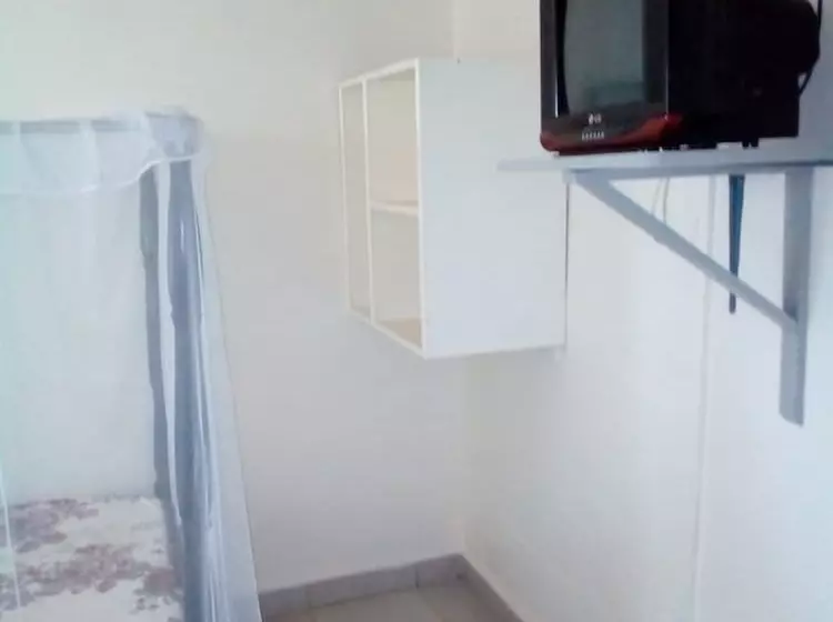 هتل Paulice Guest House