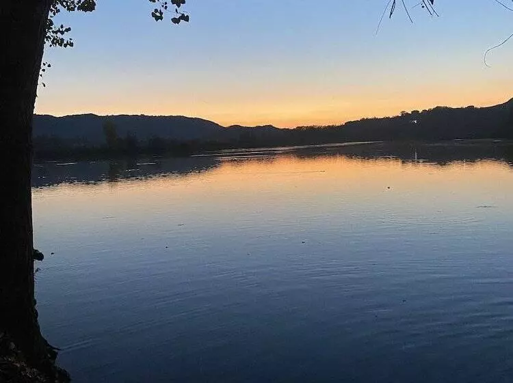 Hotelli Albergo Mingone