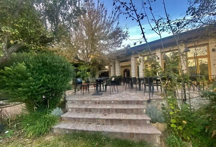 Hotelli Albergo Mingone