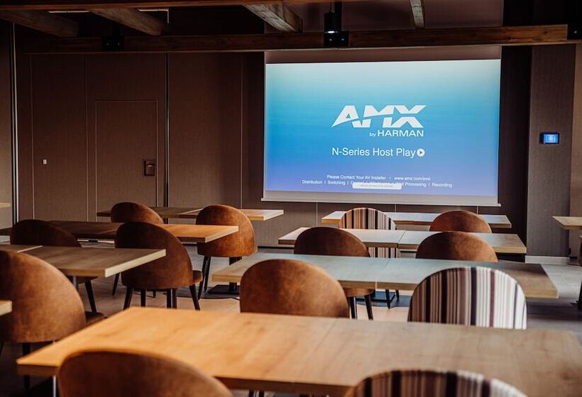 هتل Elements Apartments