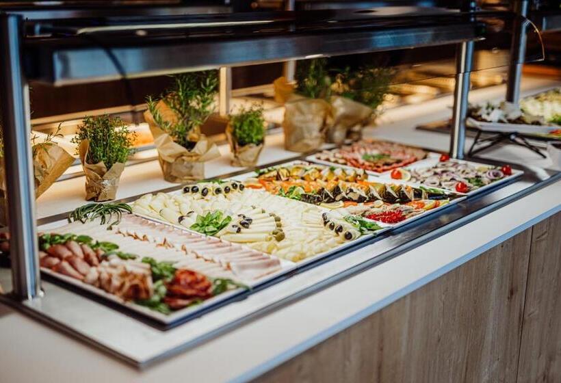 هتل Elements Apartments