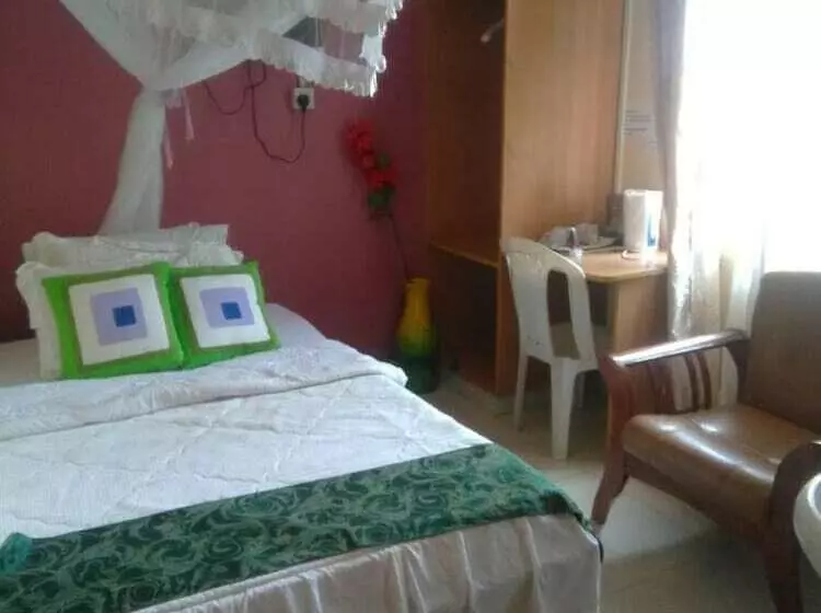 هتل Elsam Mariot Guest House