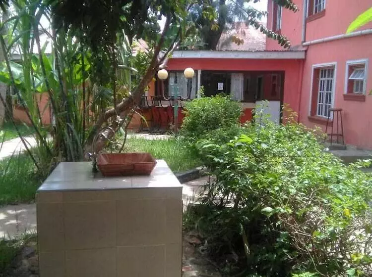 هتل Elsam Mariot Guest House