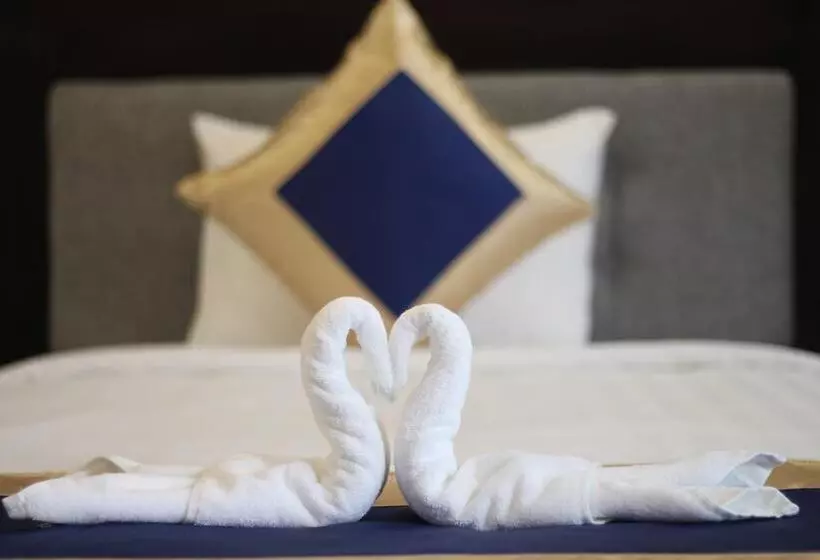 هتل Starlight Villa Beach Resort & Spa