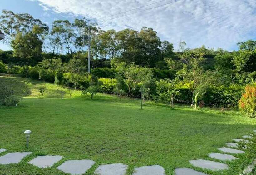 هتل Thomas Villas