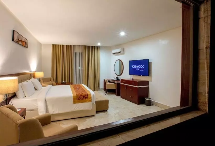 Johnwood Hotel By Bolton