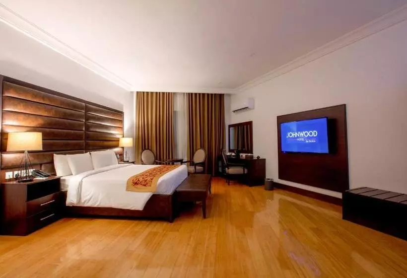 Johnwood Hotel By Bolton