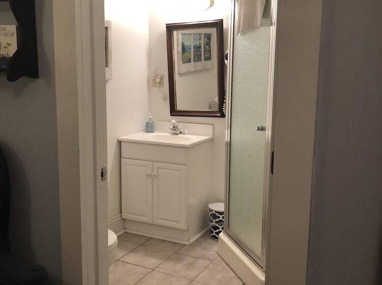 Alpine Haus Bed & Breakfast Inn