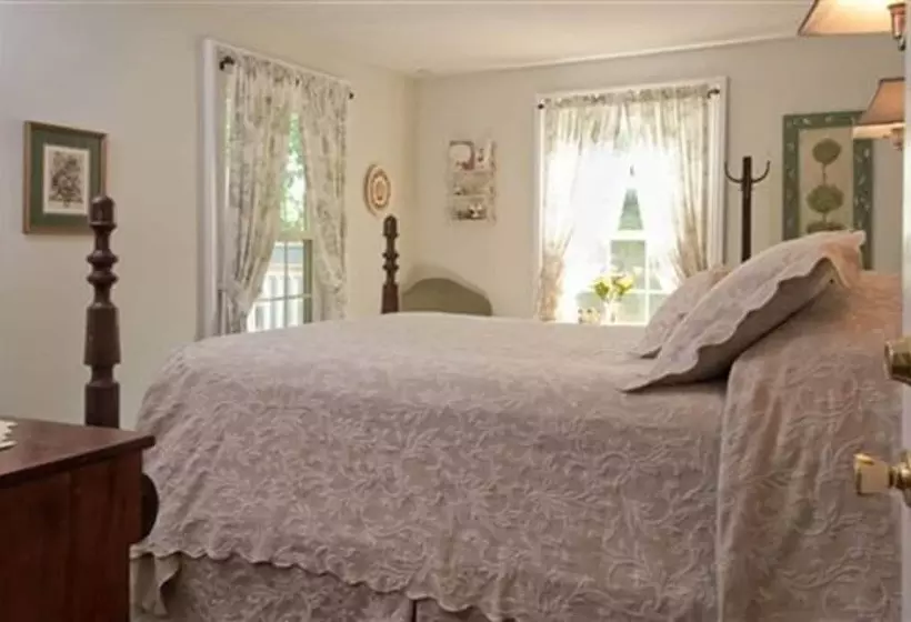 Alpine Haus Bed & Breakfast Inn