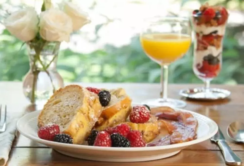 Alpine Haus Bed & Breakfast Inn