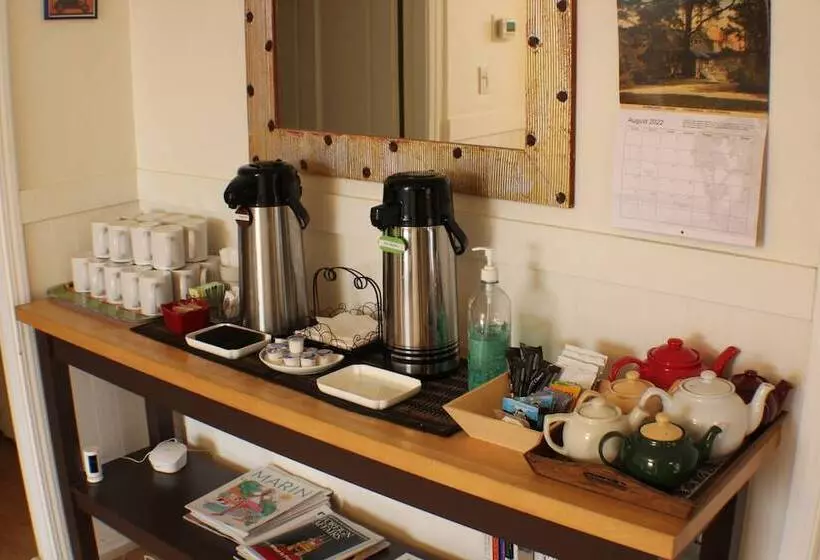 住宿加早餐 San Anselmo Inn