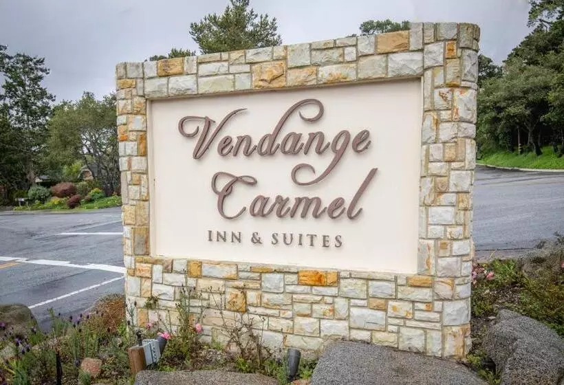 Aamiaismajoitus (B&B) The Vendange Carmel Inn & Suites
