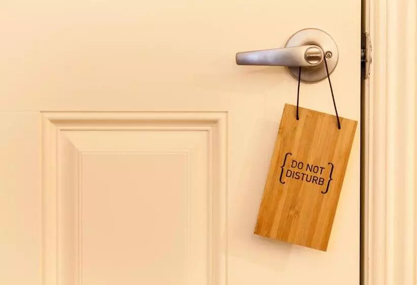 Aamiaismajoitus (B&B) The Vendange Carmel Inn & Suites