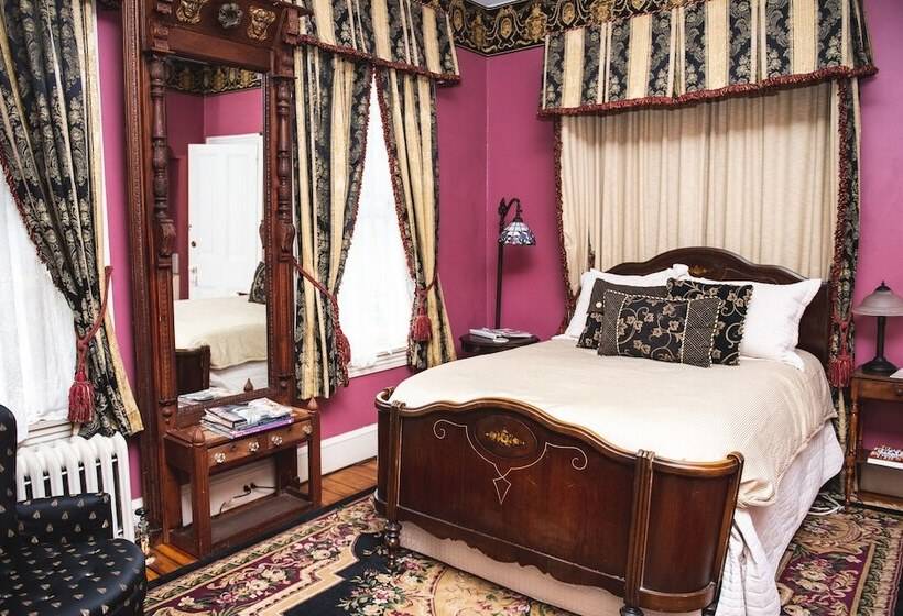 Faunbrook Bed & Breakfast