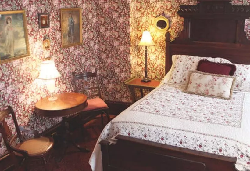 Faunbrook Bed & Breakfast