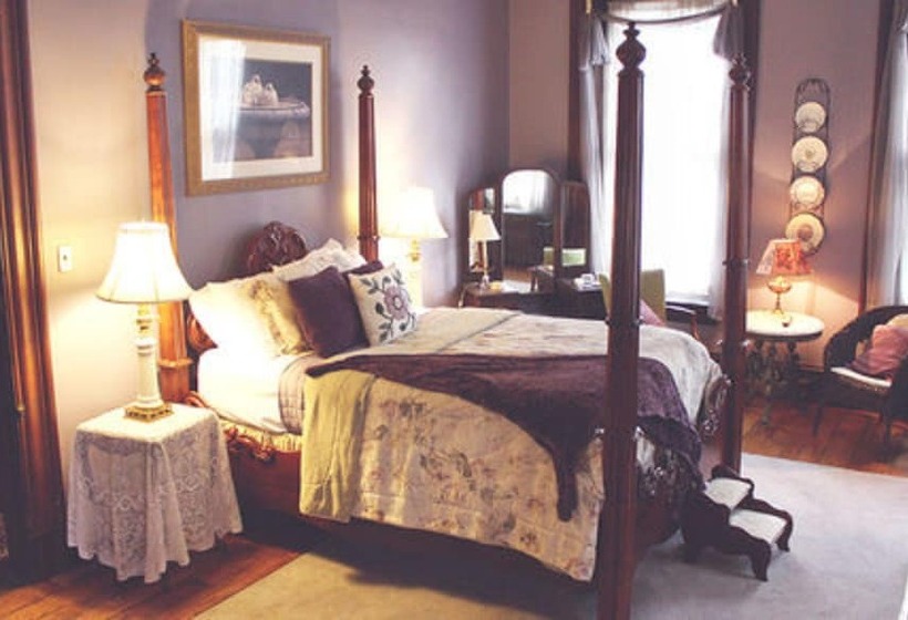 Faunbrook Bed & Breakfast