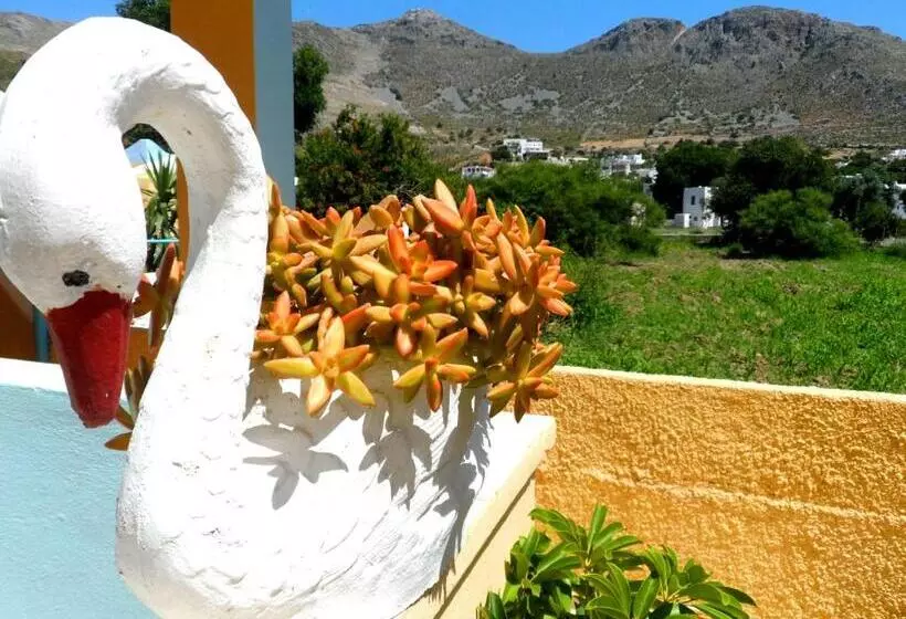 هتل Papafotis Apartments & Suites