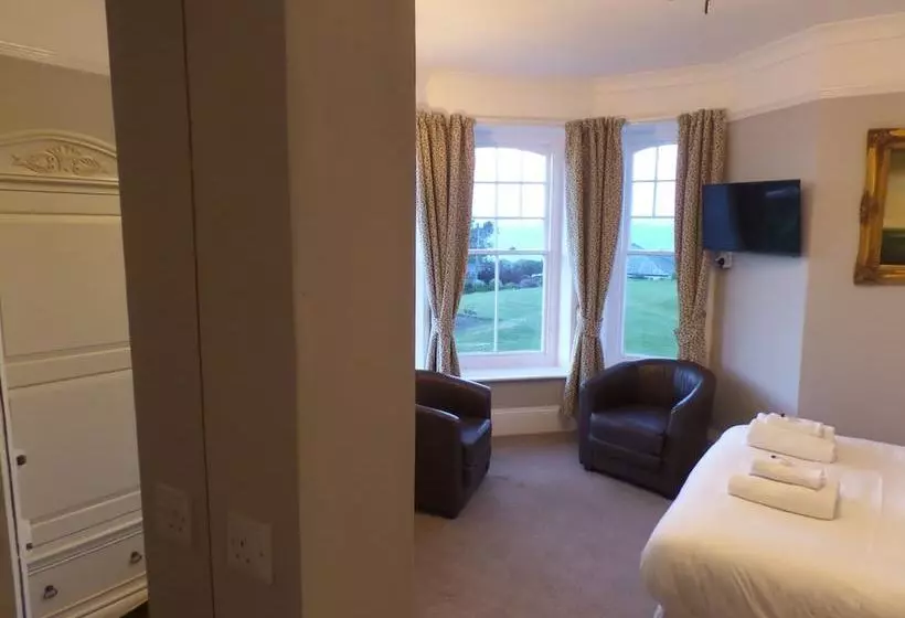 Hotel Bossiney House