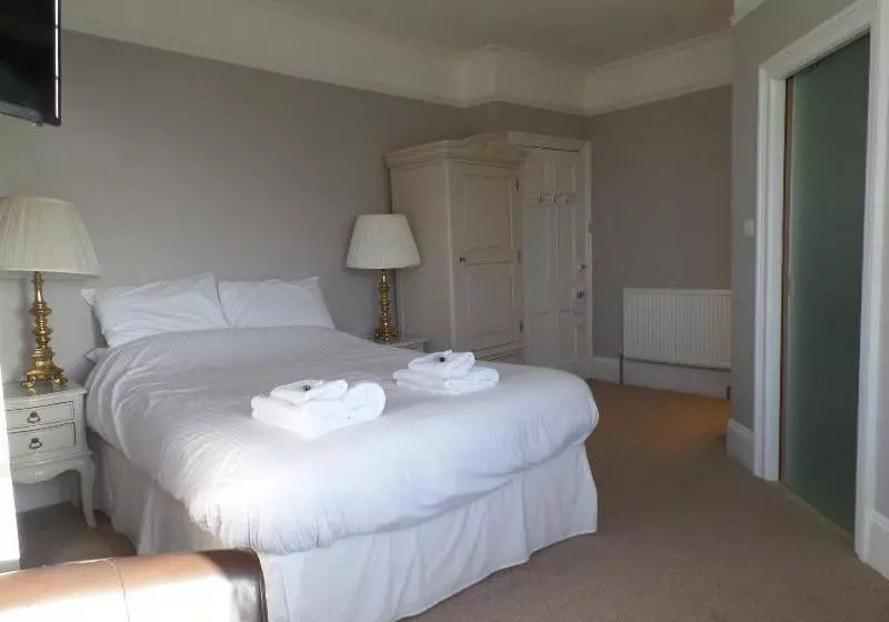 Hotel Bossiney House