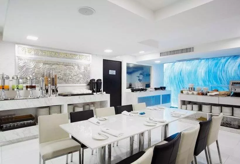 Отель Shilat Avenue Pattaya