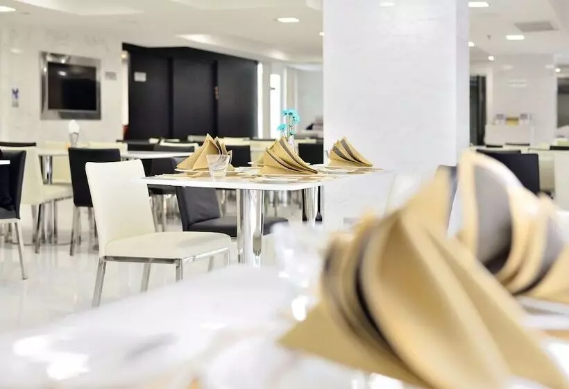 Отель Shilat Avenue Pattaya